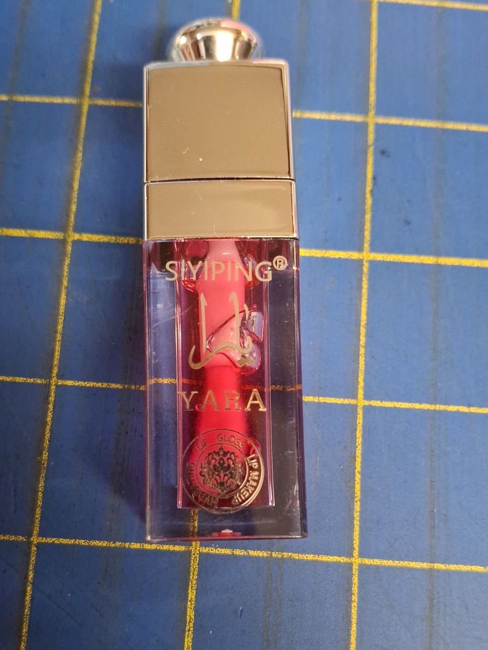 SIYIPING YARA Red Lip Gloss - Vibrant Red Shine New